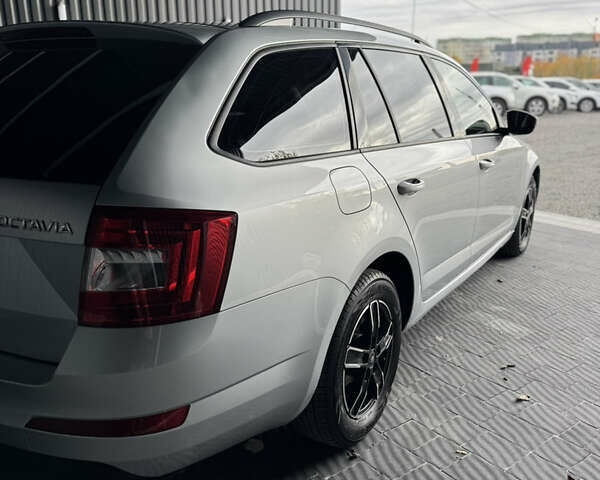 Серый Шкода Октавия, объемом двигателя 1.6 л и пробегом 271 тыс. км за 9799 $, фото 12 на Automoto.ua