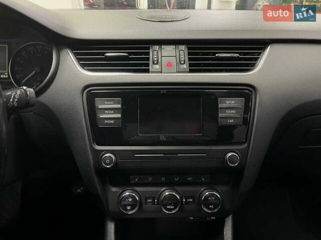 Серый Шкода Октавия, объемом двигателя 1.97 л и пробегом 296 тыс. км за 11490 $, фото 25 на Automoto.ua