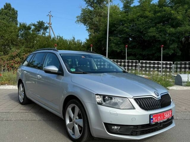 Сірий Шкода Октавія, об'ємом двигуна 1.4 л та пробігом 215 тис. км за 12500 $, фото 4 на Automoto.ua