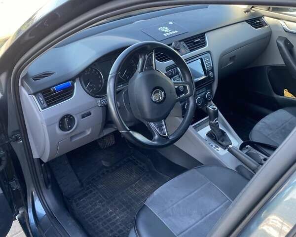 Серый Шкода Октавия, объемом двигателя 1.6 л и пробегом 221 тыс. км за 13000 $, фото 11 на Automoto.ua