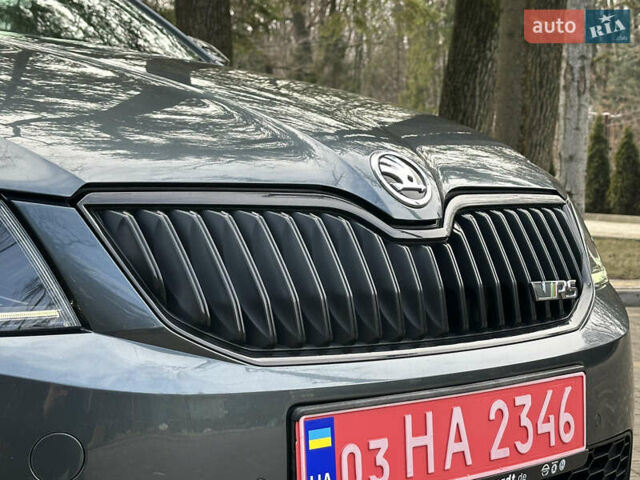 Серый Шкода Октавия, объемом двигателя 2 л и пробегом 230 тыс. км за 15499 $, фото 45 на Automoto.ua