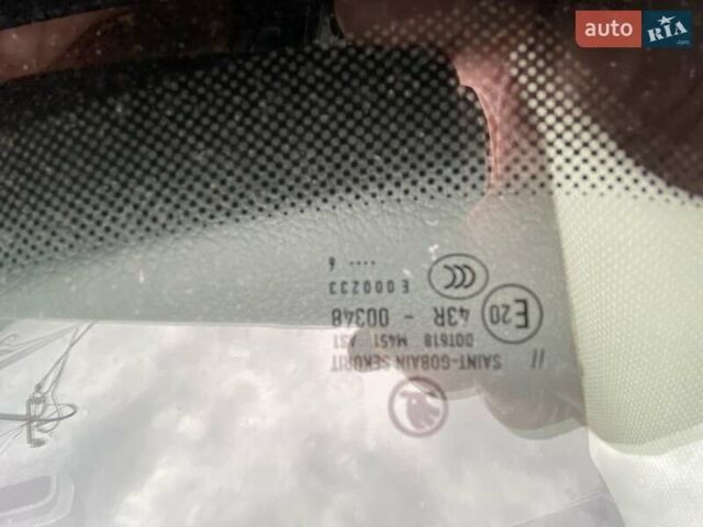 Серый Шкода Октавия, объемом двигателя 1.6 л и пробегом 305 тыс. км за 11000 $, фото 71 на Automoto.ua