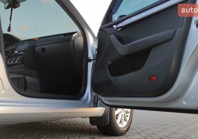 Серый Шкода Октавия, объемом двигателя 1.98 л и пробегом 284 тыс. км за 13500 $, фото 22 на Automoto.ua