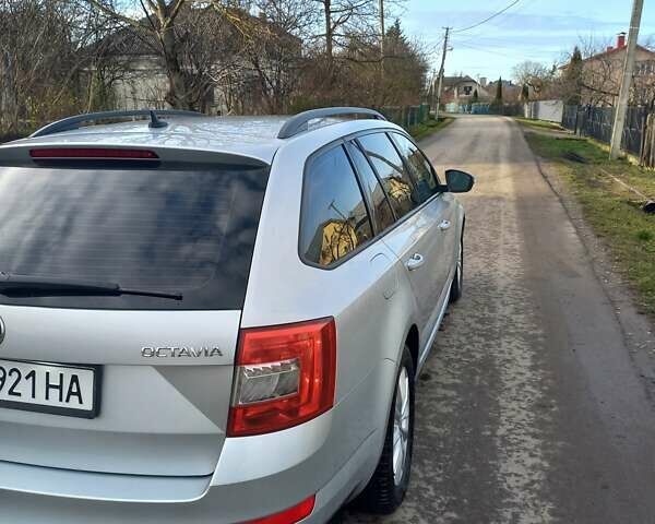 Сірий Шкода Октавія, об'ємом двигуна 1.6 л та пробігом 254 тис. км за 10950 $, фото 9 на Automoto.ua