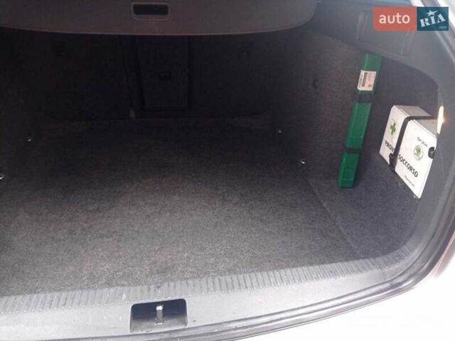 Серый Шкода Октавия, объемом двигателя 1.6 л и пробегом 264 тыс. км за 11900 $, фото 15 на Automoto.ua