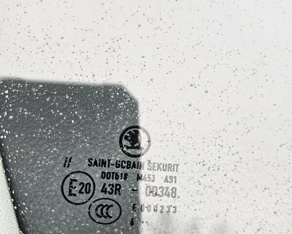 Серый Шкода Октавия, объемом двигателя 1.6 л и пробегом 232 тыс. км за 11200 $, фото 20 на Automoto.ua