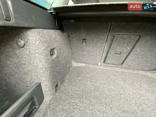 Серый Шкода Октавия, объемом двигателя 1.6 л и пробегом 305 тыс. км за 11000 $, фото 61 на Automoto.ua