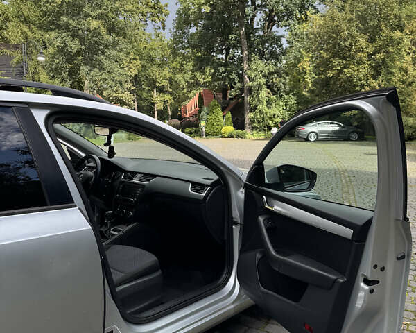 Серый Шкода Октавия, объемом двигателя 1.6 л и пробегом 241 тыс. км за 12500 $, фото 13 на Automoto.ua