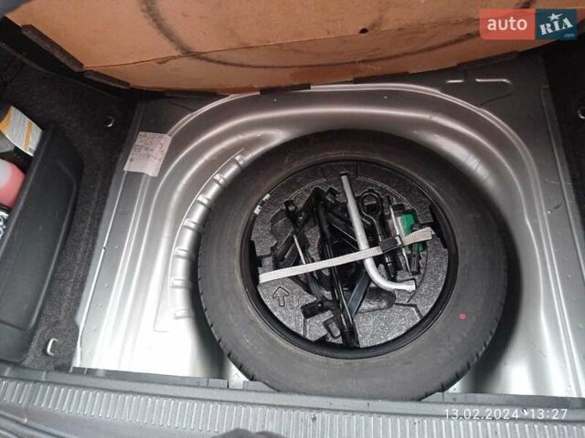 Серый Шкода Октавия, объемом двигателя 1.6 л и пробегом 264 тыс. км за 11900 $, фото 8 на Automoto.ua