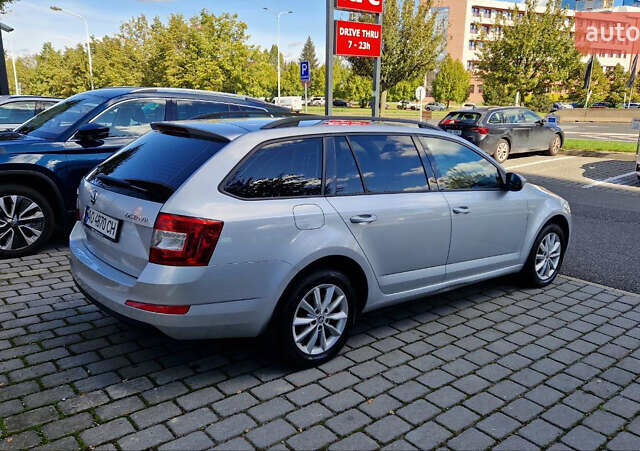 Серый Шкода Октавия, объемом двигателя 1.6 л и пробегом 182 тыс. км за 12300 $, фото 3 на Automoto.ua
