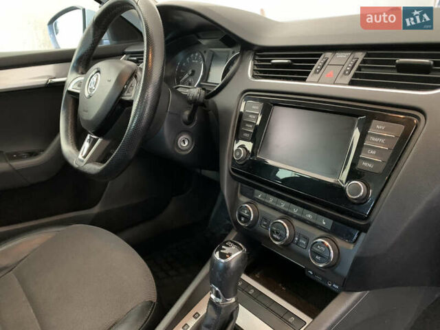 Серый Шкода Октавия, объемом двигателя 1.6 л и пробегом 237 тыс. км за 11800 $, фото 20 на Automoto.ua