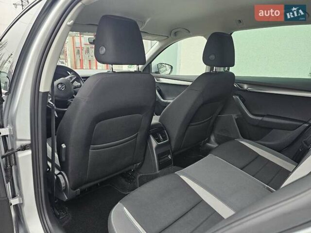 Серый Шкода Октавия, объемом двигателя 1.6 л и пробегом 203 тыс. км за 13900 $, фото 34 на Automoto.ua