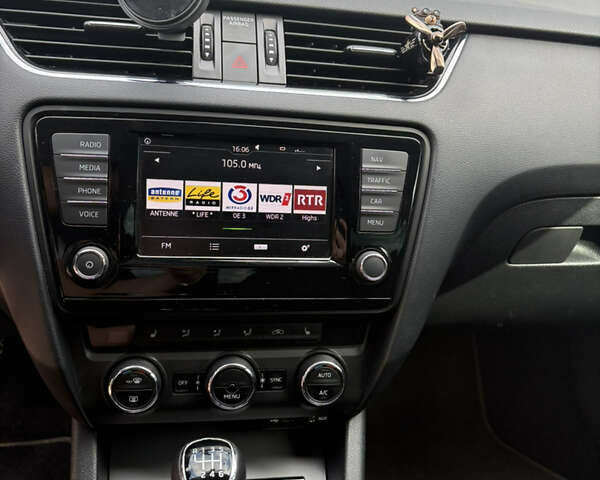 Сірий Шкода Октавія, об'ємом двигуна 1.97 л та пробігом 252 тис. км за 11999 $, фото 6 на Automoto.ua