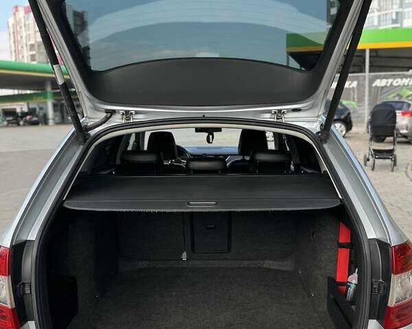 Серый Шкода Октавия, объемом двигателя 1.97 л и пробегом 206 тыс. км за 11500 $, фото 6 на Automoto.ua