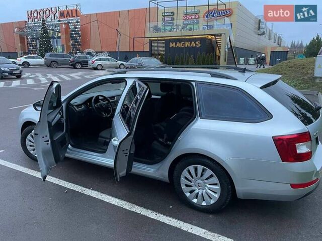 Серый Шкода Октавия, объемом двигателя 1.6 л и пробегом 228 тыс. км за 11300 $, фото 4 на Automoto.ua