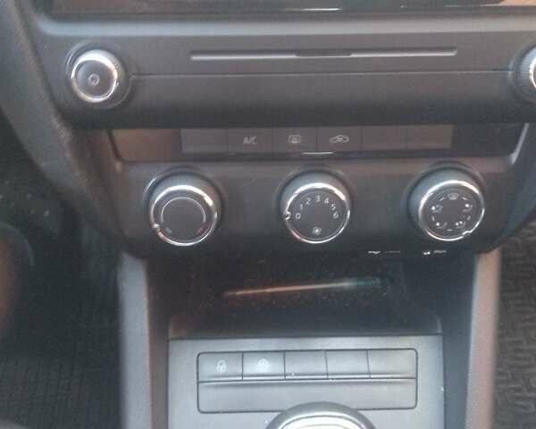 Сірий Шкода Октавія, об'ємом двигуна 1.4 л та пробігом 290 тис. км за 9870 $, фото 30 на Automoto.ua