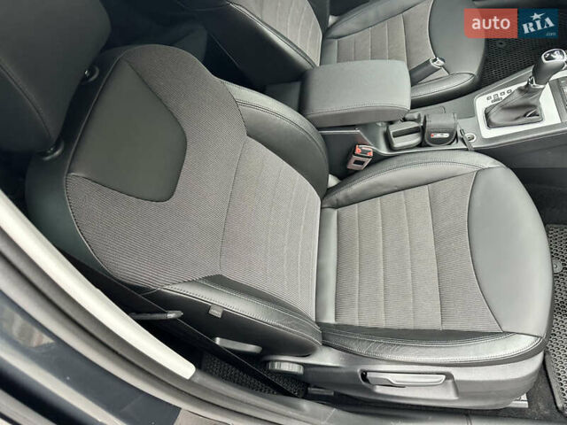 Сірий Шкода Октавія, об'ємом двигуна 1.6 л та пробігом 232 тис. км за 12400 $, фото 66 на Automoto.ua