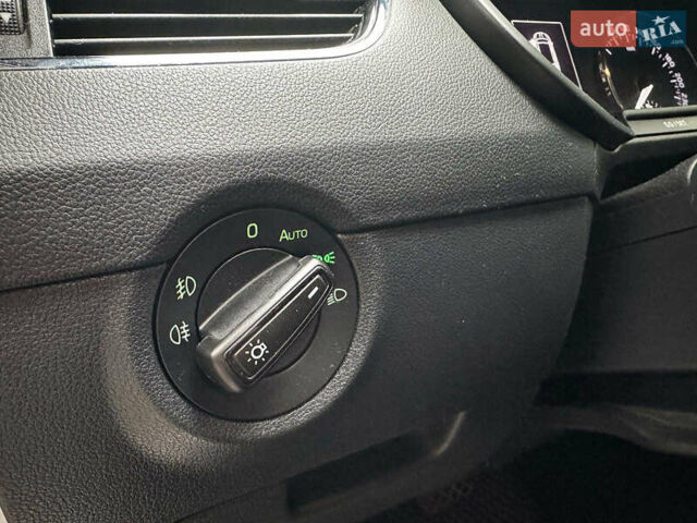 Сірий Шкода Октавія, об'ємом двигуна 2 л та пробігом 307 тис. км за 12690 $, фото 13 на Automoto.ua