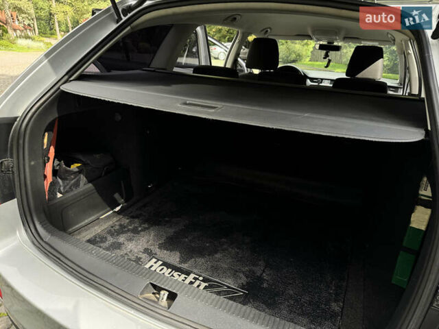 Серый Шкода Октавия, объемом двигателя 1.6 л и пробегом 241 тыс. км за 12500 $, фото 24 на Automoto.ua