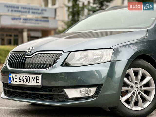 Сірий Шкода Октавія, об'ємом двигуна 1.6 л та пробігом 232 тис. км за 12400 $, фото 1 на Automoto.ua