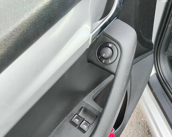 Сірий Шкода Октавія, об'ємом двигуна 1.97 л та пробігом 257 тис. км за 12500 $, фото 18 на Automoto.ua