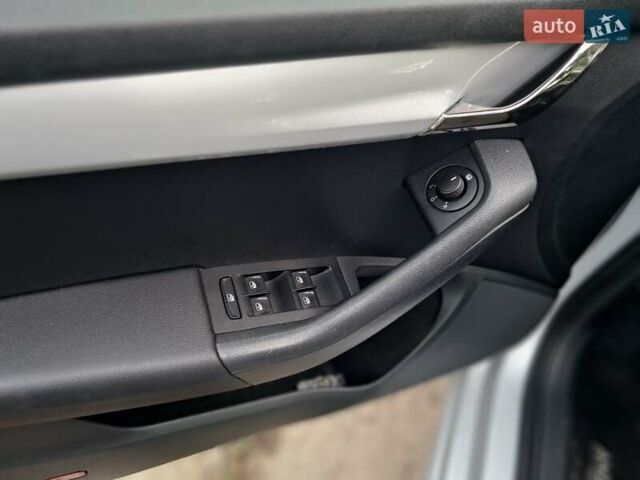 Серый Шкода Октавия, объемом двигателя 1.6 л и пробегом 240 тыс. км за 11300 $, фото 19 на Automoto.ua