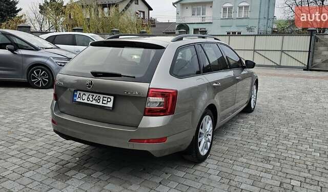 Серый Шкода Октавия, объемом двигателя 1.6 л и пробегом 255 тыс. км за 11300 $, фото 4 на Automoto.ua