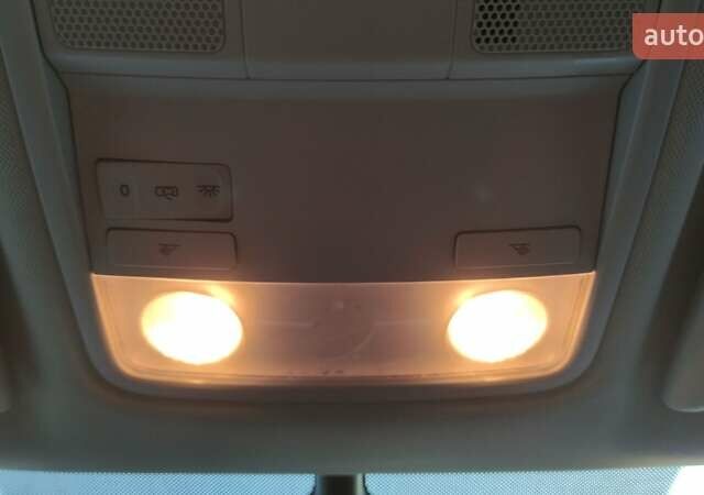 Серый Шкода Октавия, объемом двигателя 1.98 л и пробегом 284 тыс. км за 13500 $, фото 42 на Automoto.ua