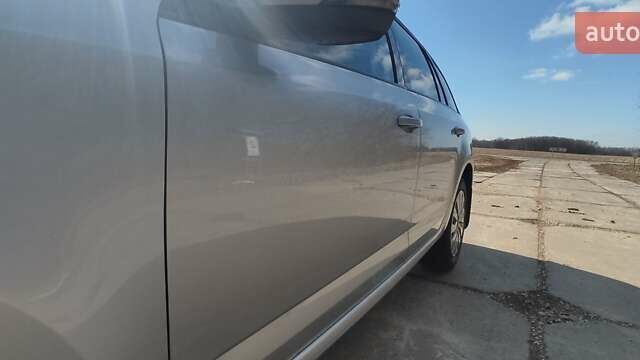 Сірий Шкода Октавія, об'ємом двигуна 1.6 л та пробігом 202 тис. км за 13500 $, фото 17 на Automoto.ua
