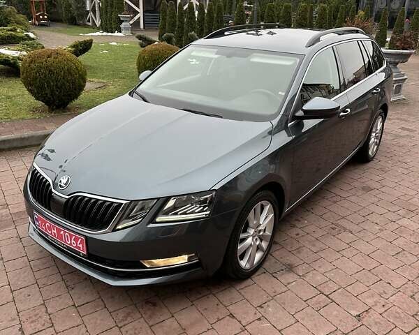 Сірий Шкода Октавія, об'ємом двигуна 2 л та пробігом 205 тис. км за 14950 $, фото 27 на Automoto.ua