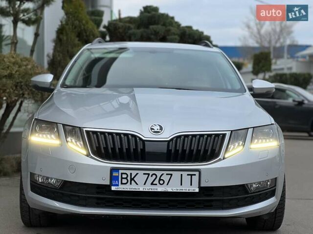 Серый Шкода Октавия, объемом двигателя 1.97 л и пробегом 304 тыс. км за 15350 $, фото 15 на Automoto.ua