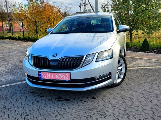Шкода Октавія 2017 у Рожище на Automoto.ua Сірий Шкода Октавія, об'ємом двигуна 2 л та пробігом 231 тис. км за 15200 $, фото 1 на Automoto.ua
