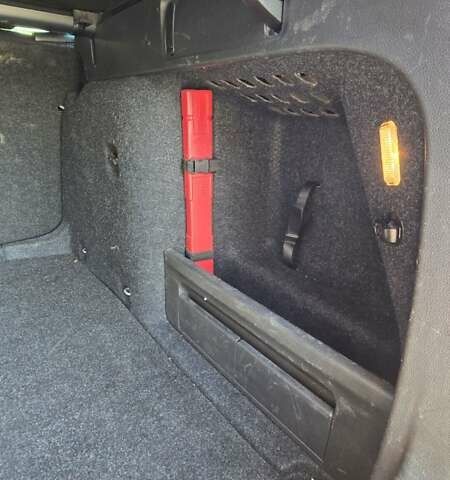 Серый Шкода Октавия, объемом двигателя 1.6 л и пробегом 245 тыс. км за 13600 $, фото 15 на Automoto.ua