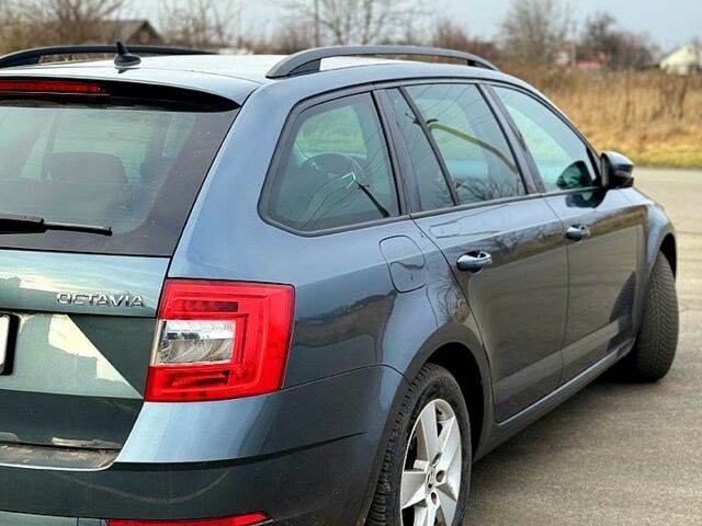 Серый Шкода Октавия, объемом двигателя 1.6 л и пробегом 270 тыс. км за 14300 $, фото 7 на Automoto.ua