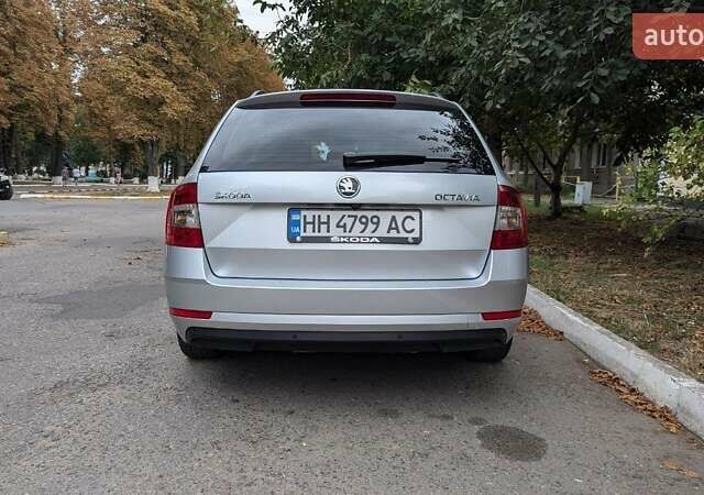 Серый Шкода Октавия, объемом двигателя 1.6 л и пробегом 248 тыс. км за 13500 $, фото 14 на Automoto.ua