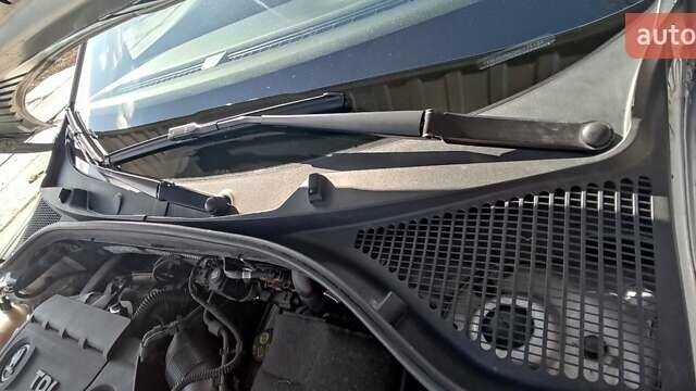 Сірий Шкода Октавія, об'ємом двигуна 1.6 л та пробігом 202 тис. км за 13500 $, фото 75 на Automoto.ua