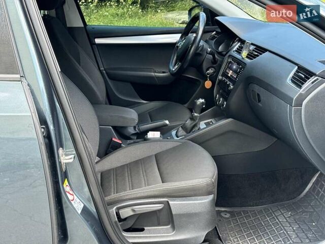 Сірий Шкода Октавія, об'ємом двигуна 1.6 л та пробігом 344 тис. км за 12490 $, фото 21 на Automoto.ua