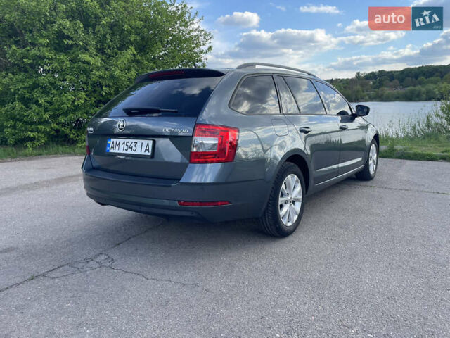 Серый Шкода Октавия, объемом двигателя 1.6 л и пробегом 276 тыс. км за 13200 $, фото 4 на Automoto.ua