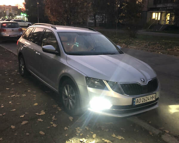 Серый Шкода Октавия, объемом двигателя 1.97 л и пробегом 227 тыс. км за 14400 $, фото 3 на Automoto.ua