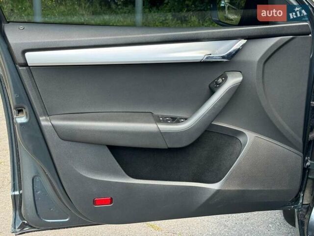 Сірий Шкода Октавія, об'ємом двигуна 1.6 л та пробігом 344 тис. км за 12490 $, фото 11 на Automoto.ua
