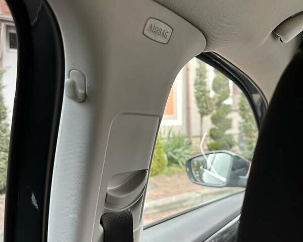 Сірий Шкода Октавія, об'ємом двигуна 2 л та пробігом 205 тис. км за 14950 $, фото 100 на Automoto.ua