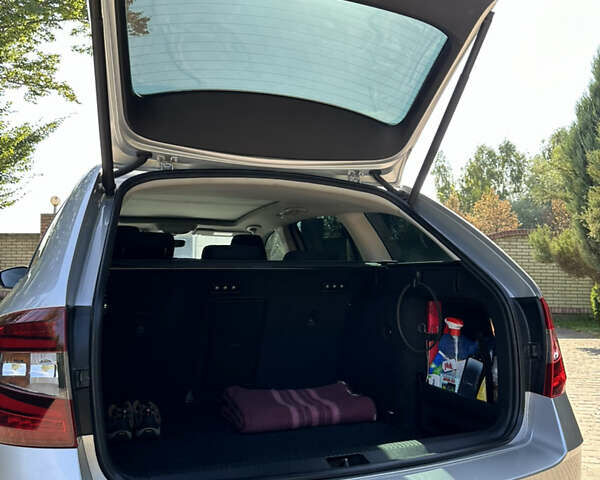 Серый Шкода Октавия, объемом двигателя 1.6 л и пробегом 289 тыс. км за 14500 $, фото 7 на Automoto.ua