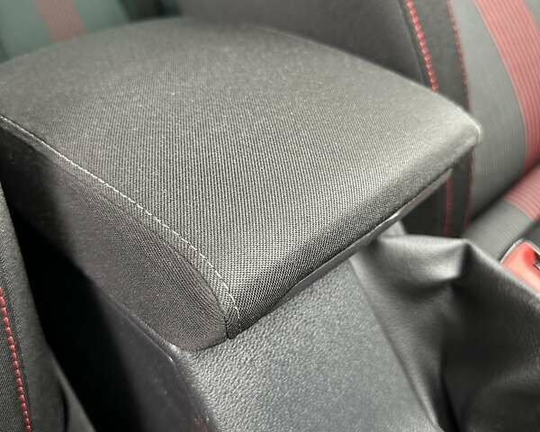 Сірий Шкода Октавія, об'ємом двигуна 2 л та пробігом 239 тис. км за 15499 $, фото 84 на Automoto.ua