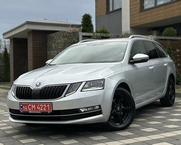 Сірий Шкода Октавія, об'ємом двигуна 2 л та пробігом 239 тис. км за 15499 $, фото 31 на Automoto.ua