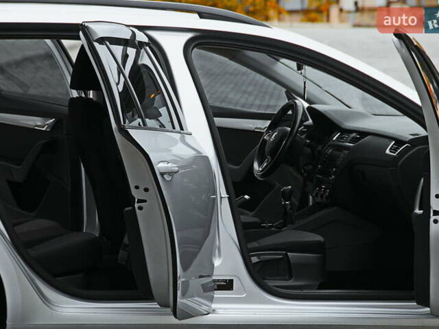 Шкода Октавія 2017 у Дніпро (Дніпропетровську) на Automoto.ua Сірий Шкода Октавія, об'ємом двигуна 2 л та пробігом 141 тис. км за 12800 $, фото 11 на Automoto.ua