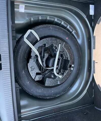 Серый Шкода Октавия, объемом двигателя 2 л и пробегом 265 тыс. км за 14999 $, фото 17 на Automoto.ua