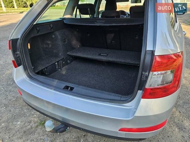 Серый Шкода Октавия, объемом двигателя 1.6 л и пробегом 305 тыс. км за 11100 $, фото 20 на Automoto.ua
