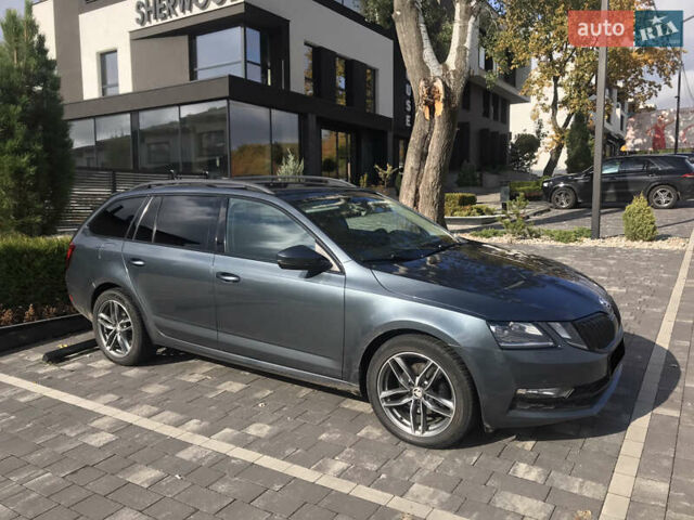 Шкода Октавия 2017 в Ужгороде на Automoto.ua Серый Шкода Октавия, объемом двигателя 1.98 л и пробегом 265 тыс. км за 15500 $, фото 7 на Automoto.ua