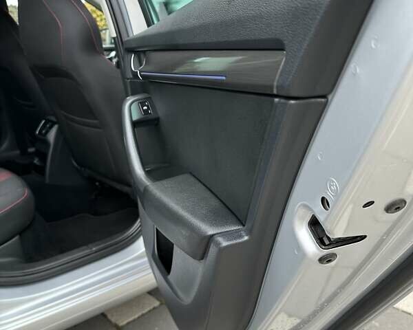 Сірий Шкода Октавія, об'ємом двигуна 2 л та пробігом 239 тис. км за 15499 $, фото 97 на Automoto.ua