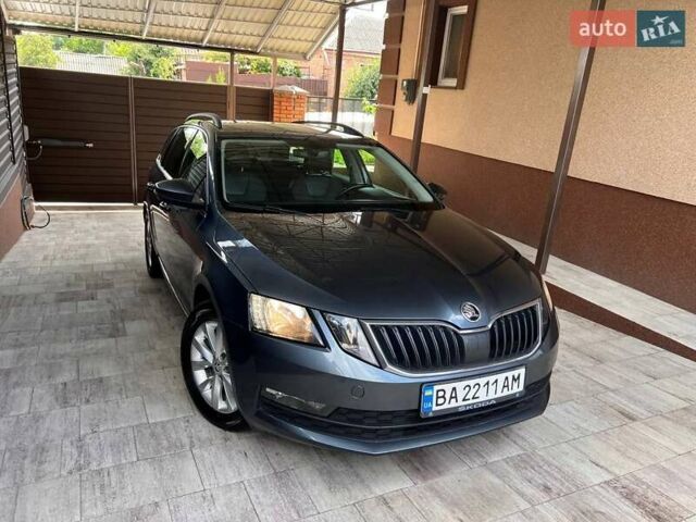 Серый Шкода Октавия, объемом двигателя 1.6 л и пробегом 200 тыс. км за 15500 $, фото 18 на Automoto.ua